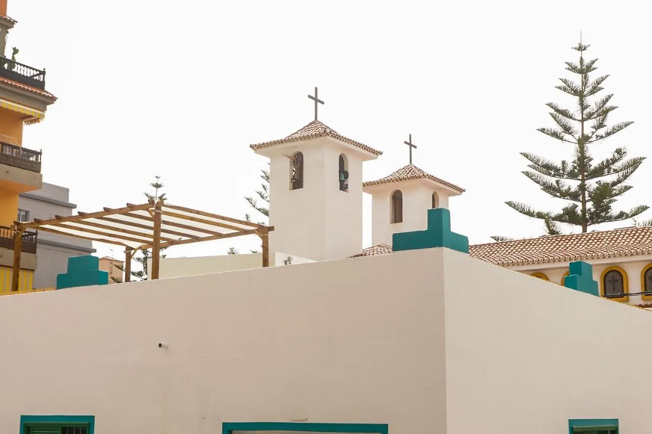 Single Fin Surf Hostel Arona  0*, Arona (Tenerife) Spain
