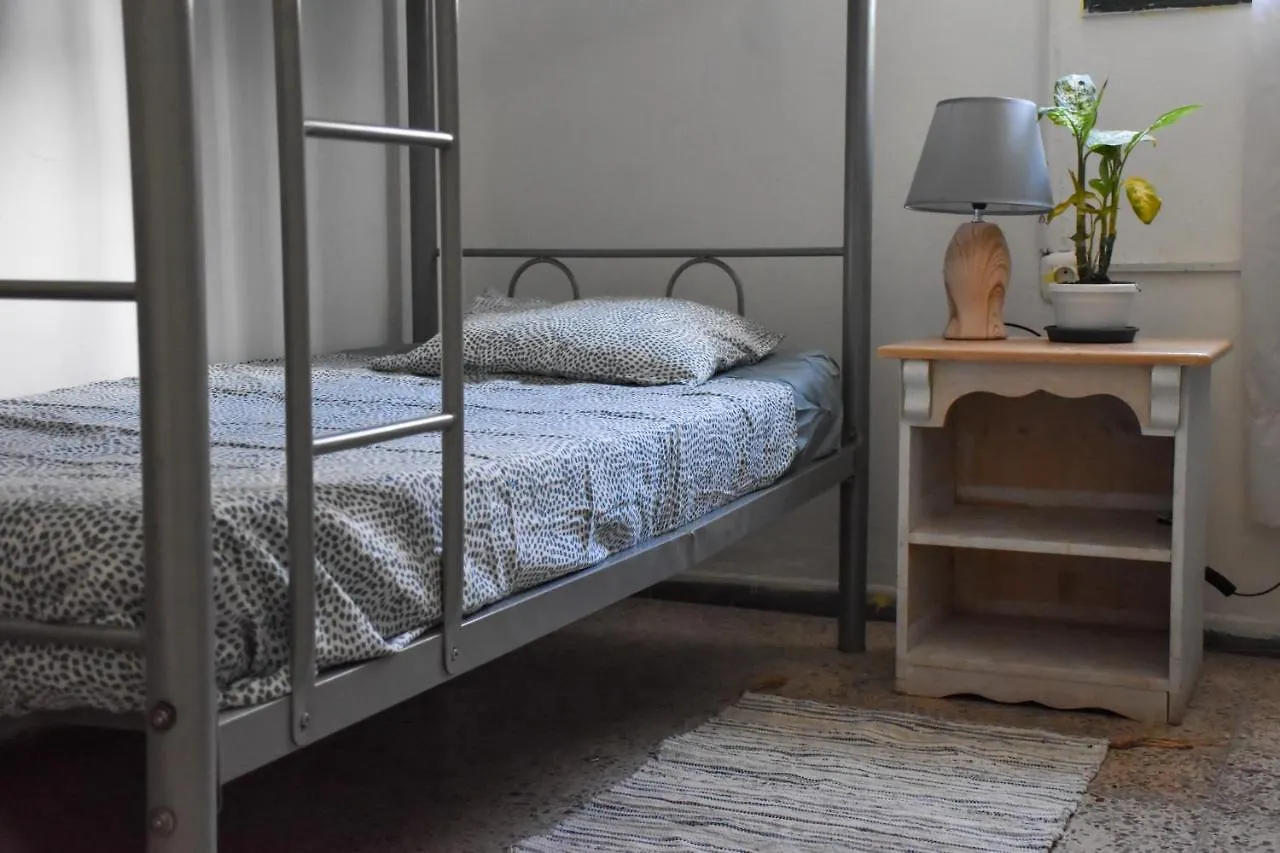 Single Fin Surf Hostel Arona  Španělsko